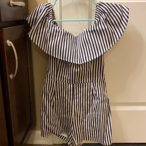 Off the shoulder romper size xs